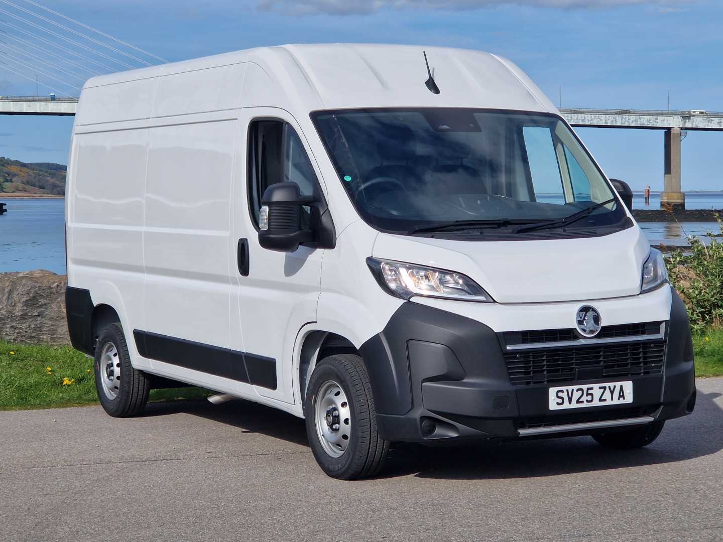 2025 Vauxhall Movano