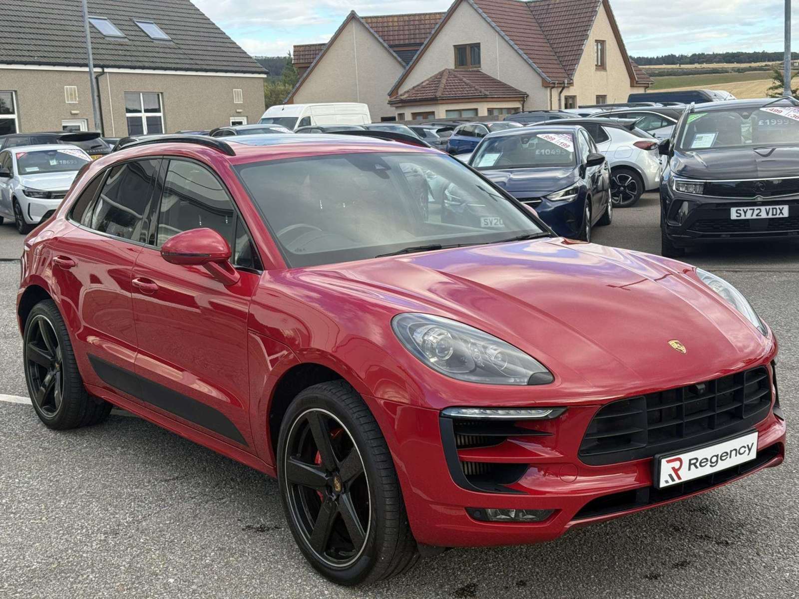 2016 Porsche Macan