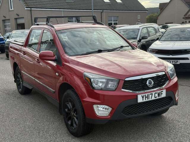 SsangYong Musso 2.2 Ex Auto Double Cab Pick-Up Diesel Red