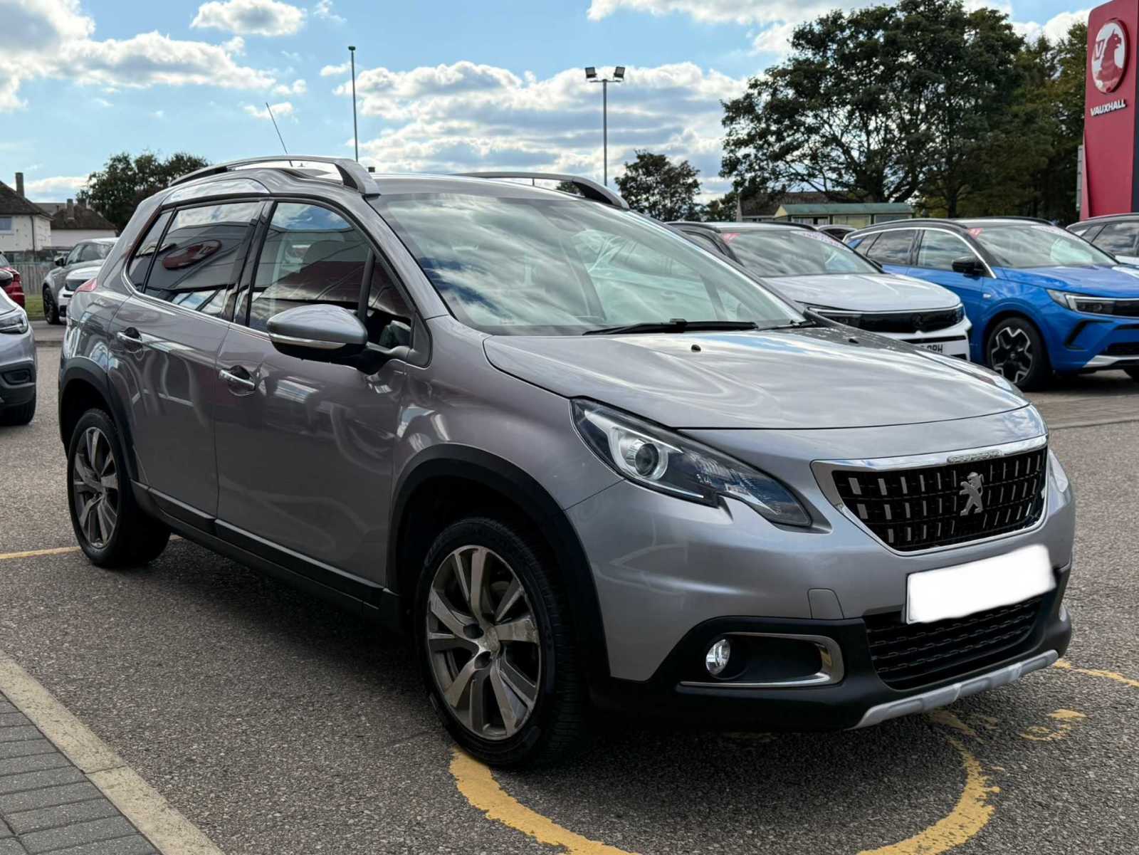  Peugeot 2008