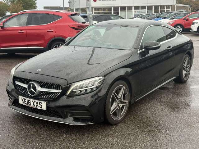 2018 Mercedes-Benz C Class 2.0 300 Amg Line Auto