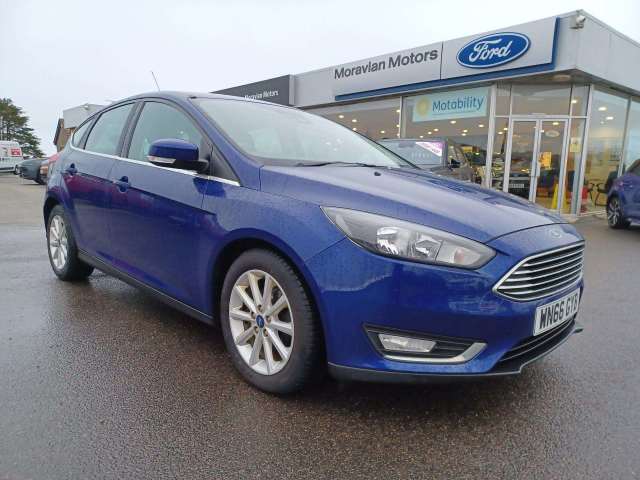 Ford Focus 1.0 Titanium Hatchback Petrol Blue