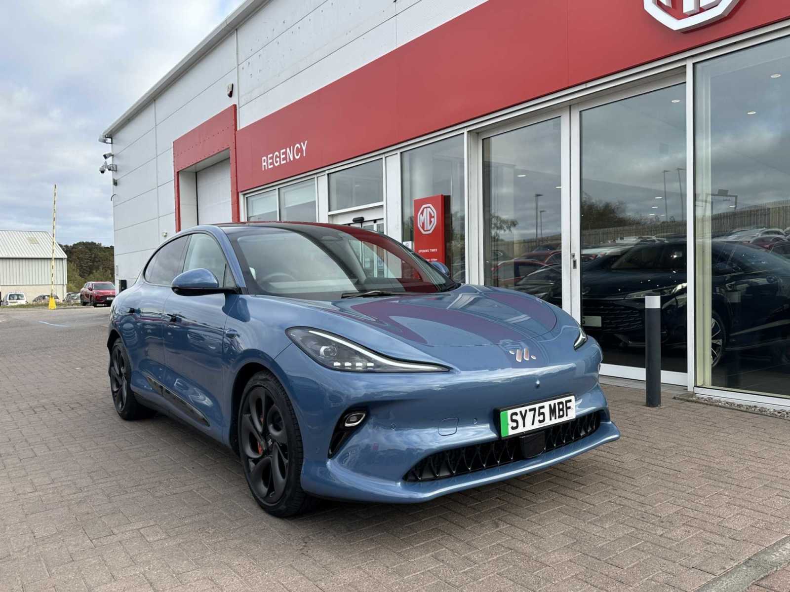 2025 MG Motor UK Im6