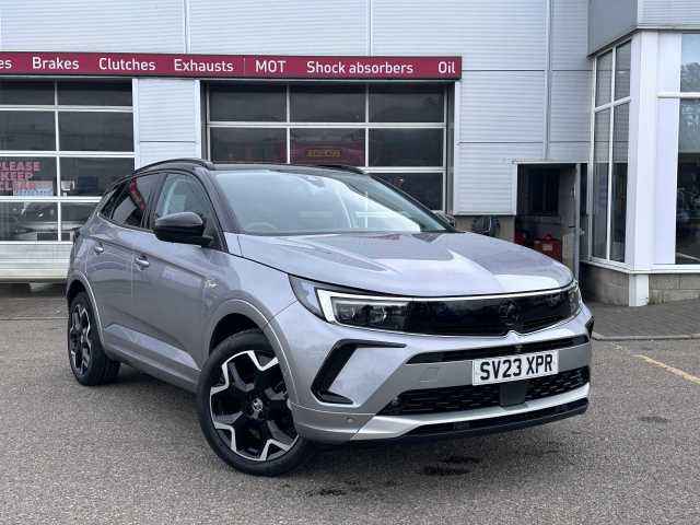 Vauxhall Grandland 1.2 Ultimate Turbo Auto Hatchback Petrol Grey
